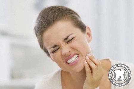 Почему болят сразу все зубы?